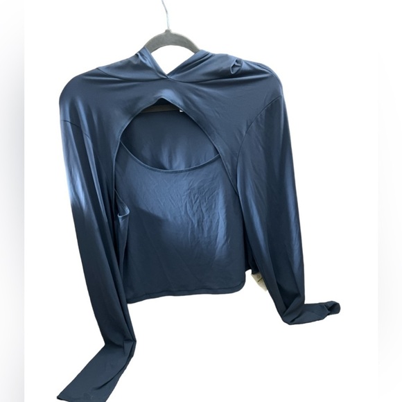 Aerie longsleeve athletic layered top with hood - Picture 1 of 3